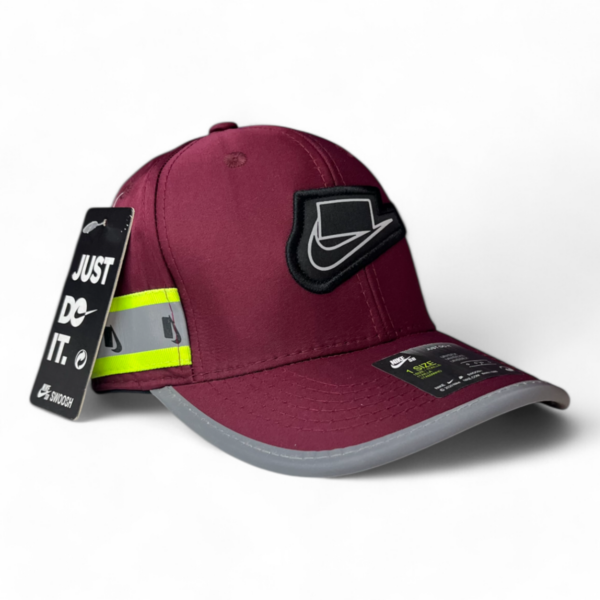 Gorra Nike Bordo - Imagen 2