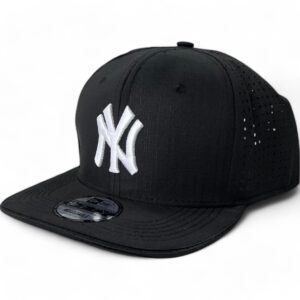 Gorra New Era Negra con Blanco