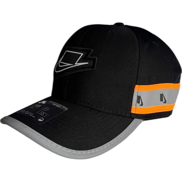 Gorra Nike Negra con Gris - Imagen 3