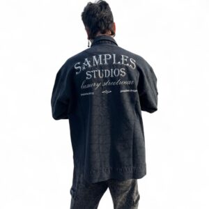 Campera Bull Negra Samples