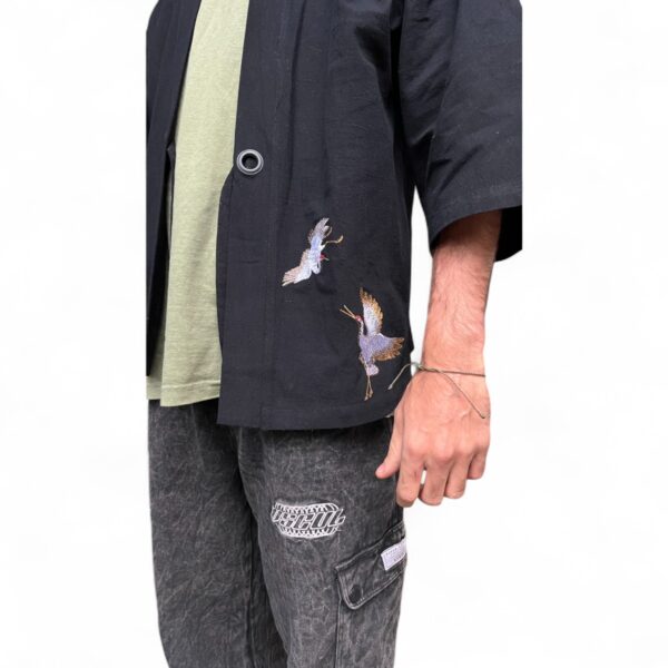 Yukata Kimono Botan-Tori de Lino Negro - Imagen 3
