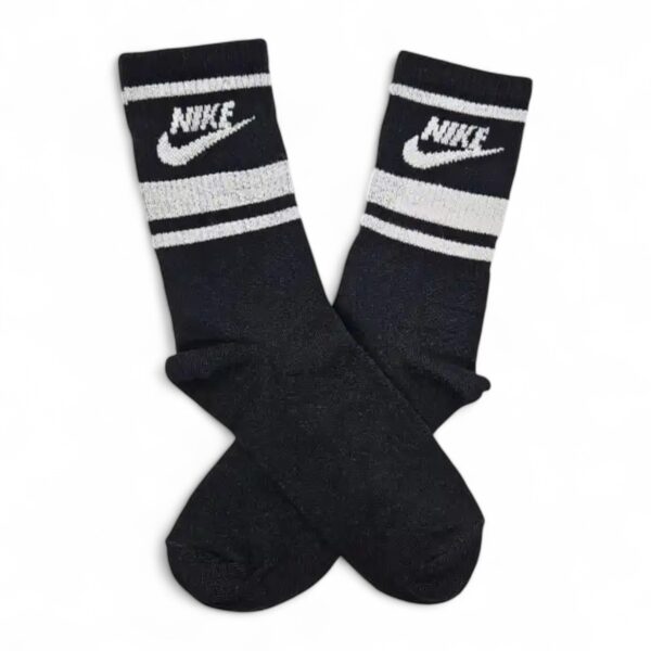 Medias Negras con triple raya blanca NIKE