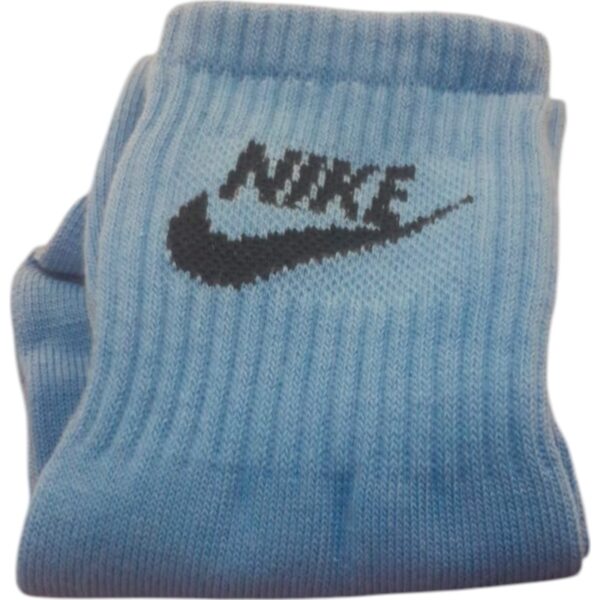 Medias Celestes con logo Negro NIKE