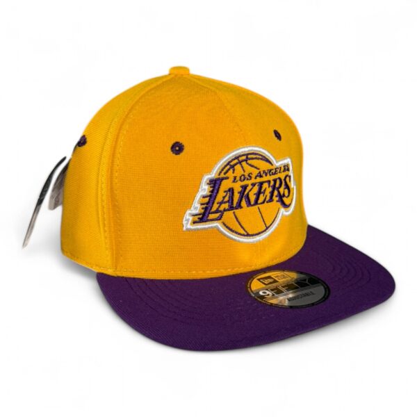 Gorra Lakers Amarilla/Violeta - Imagen 3