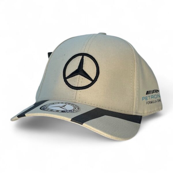 Gorra Mercedes-Benz Beige con Negro
