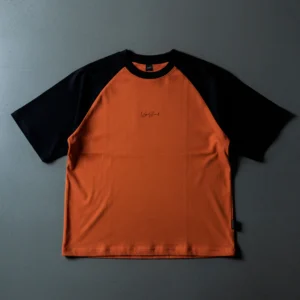 Remera Raglan Naranja con Negro