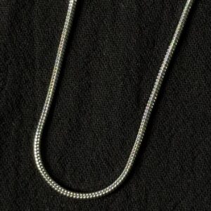 Cadena estilo Serpiente Fina