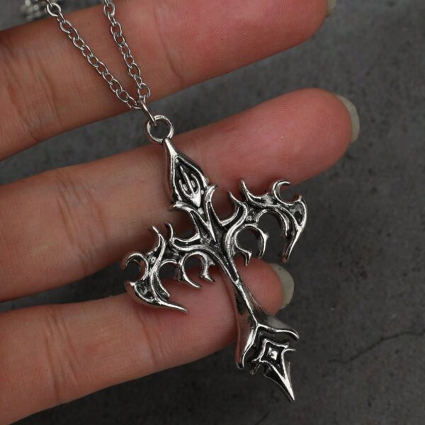 Collar Cruz en Llamas - Imagen 2