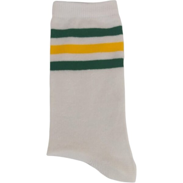 Medias base blanca con línea verde y amarilla