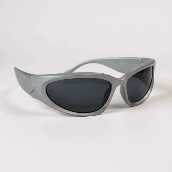 Gafas "Cyclone Edge" Titanium estilo Y2K