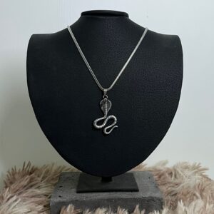 Collar Cobra