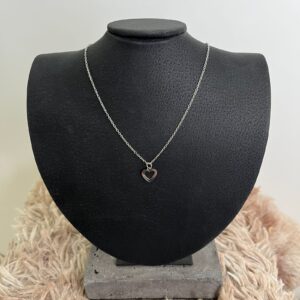 Collar Corazón Calado