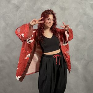 Haori Grullas Olas Carmesí