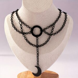 Collar Gargantilla con colgante de luna negra
